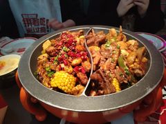 -多嘴超级肉蟹煲(中街恒隆故宫店)