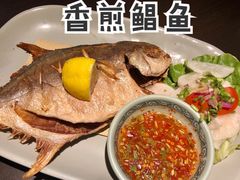 -大头虾越式风味餐厅(光明广场店)