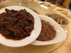 -山明水秀大饭店