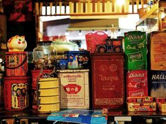 -席娜卡琳火车铁道夜市