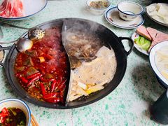 -鸿姐老火锅(疁城新天地店)