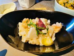 -穹六人间 people 6(岳阳路店)