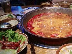 -巴卤社老火锅(财富店)