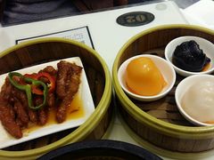 -新大咀港式茶餐厅(宝山万达店)