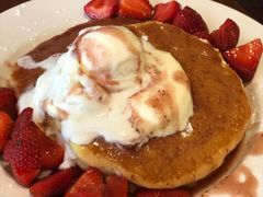 -Pancakes on the rocks(Darling Harbour)