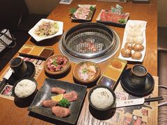菌菇拼盘-爱合牛·和牛烧肉&和牛火锅放题(伊势丹南京路店)