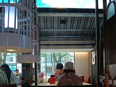 -阿瓦山寨·湘菜现炒·剁椒鱼头王(咸阳总店)