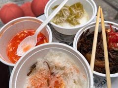 -老乡鸡(上海白玉兰广场店)