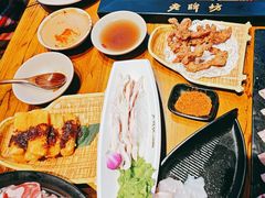 -老牌坊云南鱼豆花火锅(哈西万达店)