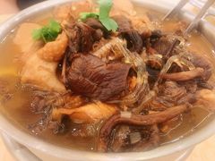 大公鸡炖榛蘑粉条-长白山国际酒店中餐厅
