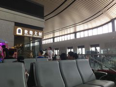 -敦煌莫高国际机场