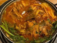 -喇喇排骨火锅·传统韩式脊骨汤(望京西园总店)