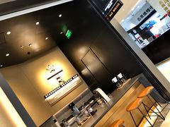 -星巴克臻选(上海合生汇1F店)