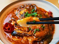 红烧蝶鱼头-天怡興·百年蒸饺(中心书城店)