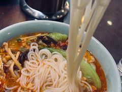 -粉家柳州螺蛳粉(杨宅路店)