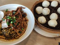 -佬钱湾仔(衣裳街店)