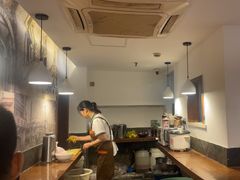 -舒蔡记生煎菜饭(云南中路店)