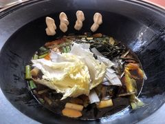 -忆乡情铁锅炖鱼饭店(延庆店)