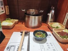 -独食火锅·半米屋台(直营总店)