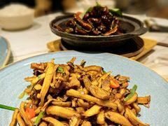 -鹿港小镇(霄云店)