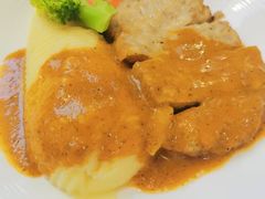 猪肉饼土豆泥-库滋明·俄罗斯特色美食(中央大街店)