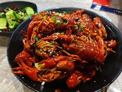 -巴厘龙虾·榜首油焖大虾(音乐学院·沿江酒馆店)