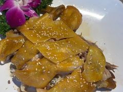 -年辉渔村·非遗传承餐厅(新丰江店)