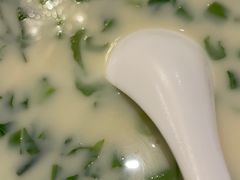 -湖泉水云间餐厅·弥勒地道菜(B座店)