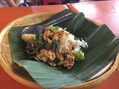 -席娜卡琳火车铁道夜市