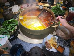 -湊湊火锅·茶憩(南京东路悦荟店)