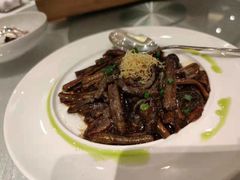 本帮鳝丝-上海和平饭店龙凤厅 Dragon Phoenix