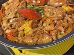 -多嘴超级肉蟹煲(中街恒隆故宫店)
