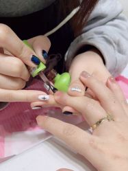 -吉吉靓甲美睫