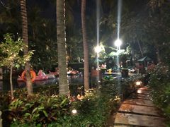 -三亚湾海居铂尔曼度假酒店