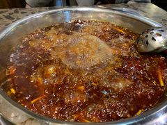 -肖肖酸萝卜鱼火锅(总店)