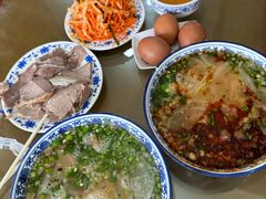 -吾穆勒蓬灰牛肉面·清真(北滨河中路店)