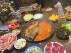 -萍姐火锅·公路夜市(武汉首店)