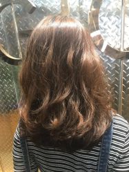 -MAGIC米几发型设计·羊毛卷