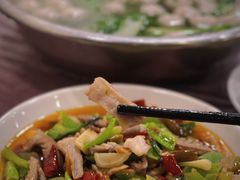 -卢六川汤肉(南方花园店)