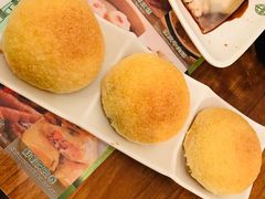 酥皮焗叉烧包-添好运点心专门店(深水埗店)