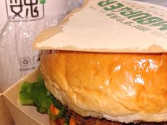 安格斯牛肉芝士堡-魏家凉皮(南楼店)