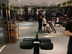 -银吉姆健身(恒隆馆)