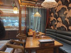-上尚兄弟烧烤餐厅(鑫通大厦店)