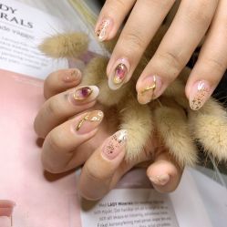 -米小兔美甲美睫