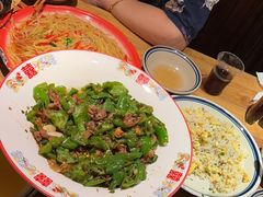-破三川·新川菜(静安大融城店)
