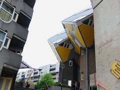 -立体方块屋