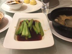 -品悦酒店(三林古镇店)