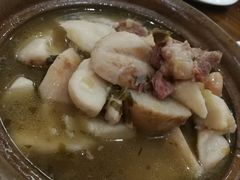 -芦茨金富饭庄·25年老字号·专做稻草鸡