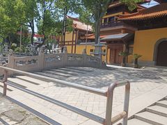 -亭林园-华藏寺