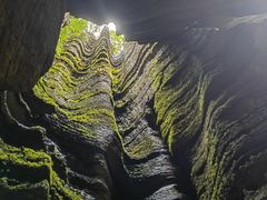 -梭布垭石林景区